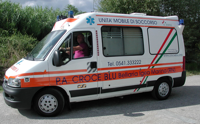 AMBULANZA Croce Blu Bellaria/Igea M. - Clicca l'immagine per chiudere